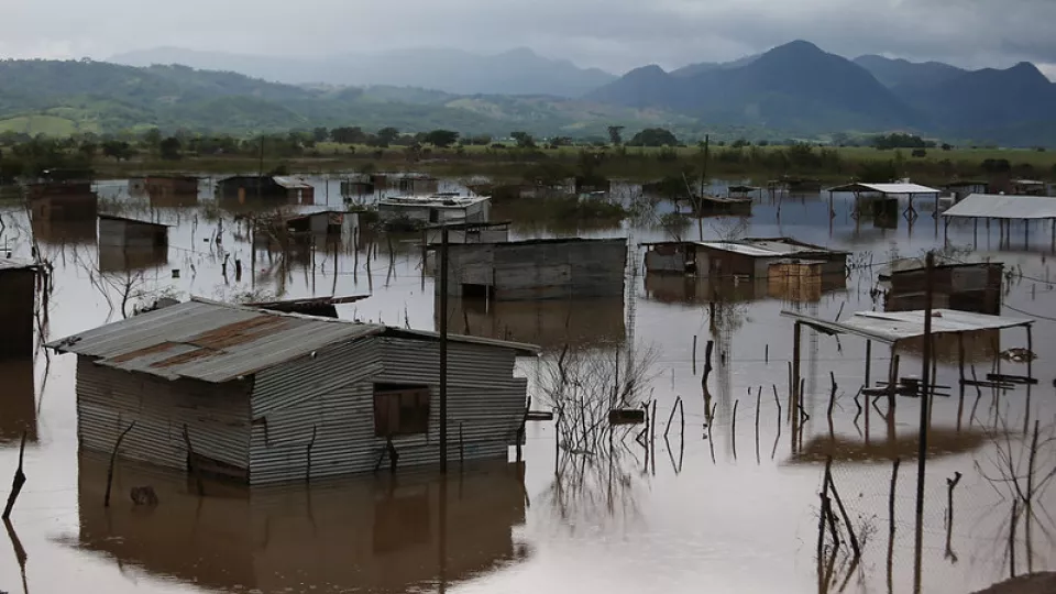 Image of flooding amongst shacks after hurricane in Nicaragua