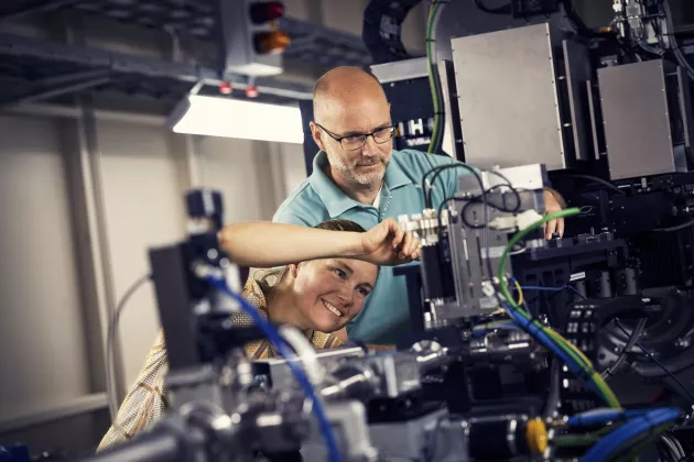 Researchers in a lab. Photo: Johan Persson.