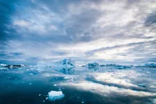 Arctic Icebergs Greenland Ilulissat Ice Fjord Morning Sunrise, photo: iStock, Mlenny